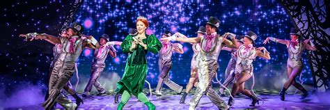 Sign Language Pantomime Performance に対する画像結果