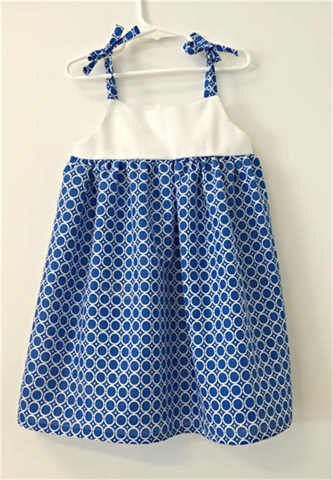 Afbeeldingsresultaten voor Toddler Dress Patterns