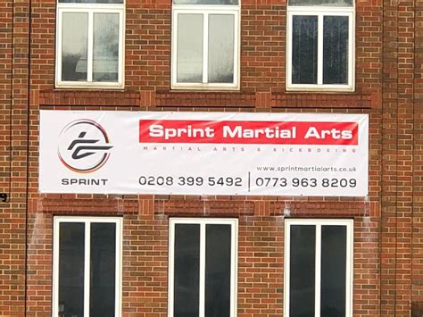 Banners and Signs に対する画像結果