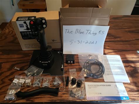 Toradh íomhá ar Thrustmaster Radio Panel