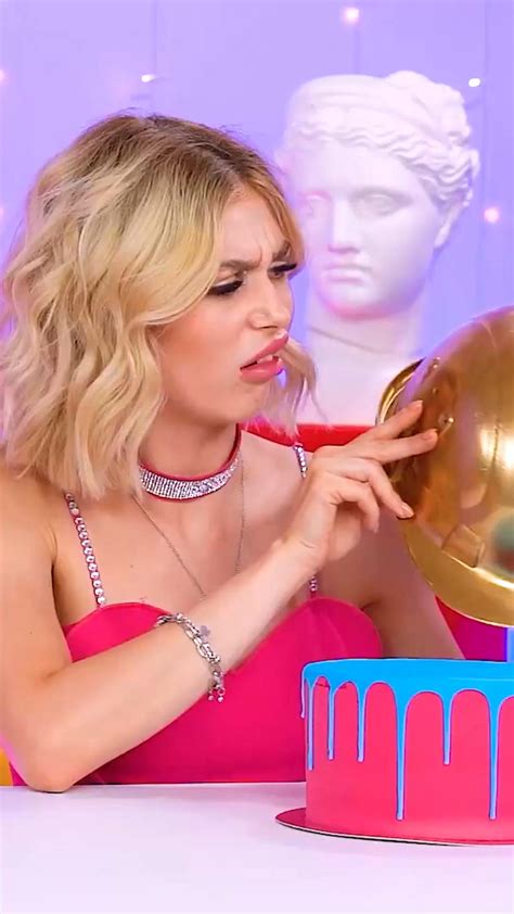 Pool vs Rich に対する画像結果