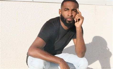 Nelly R and B Singer に対する画像結果