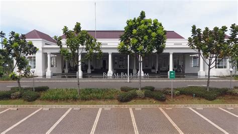 Logo Awan Maya に対する画像結果