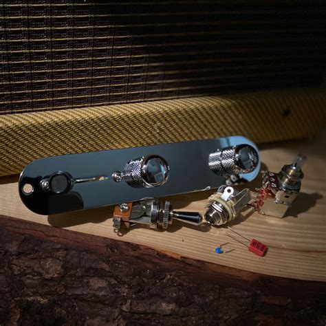 Tele Control Plate with Controls Closer Together に対する画像結果