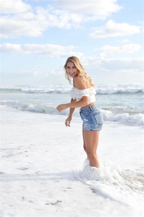 Spring Break Beautiful Woman に対する画像結果