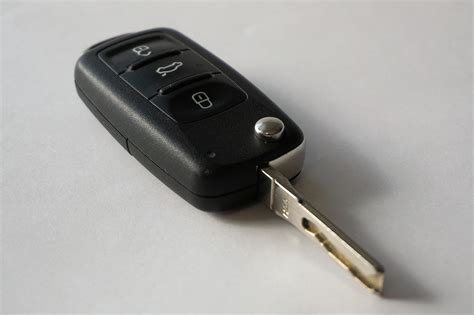 Bildergebnis für Ford Laser-Cut Key