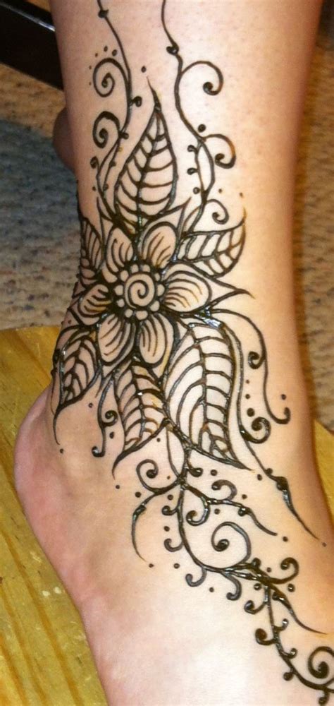 70 Impressive Henna Tattoo Designs – Mens Craze