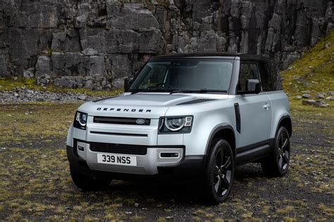 Land Rover Defender New Model に対する画像結果