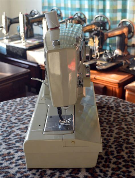 Kenmore Sewing Machine に対する画像結果