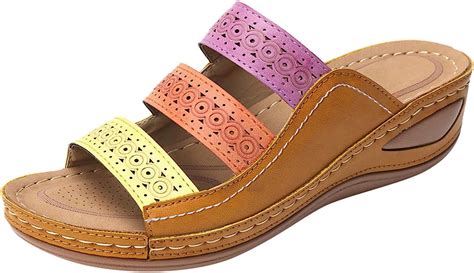 Afbeeldingsresultaten voor Vionic Wide Width Sandals