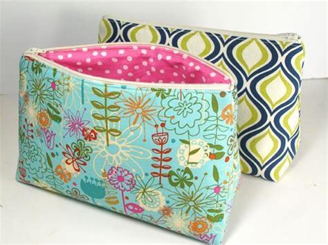 Afbeeldingsresultaten voor Free Printable Cosmetic Bag Pattern