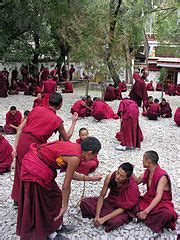 Toradh íomhá ar Monk Kamen High-Rise Invasion