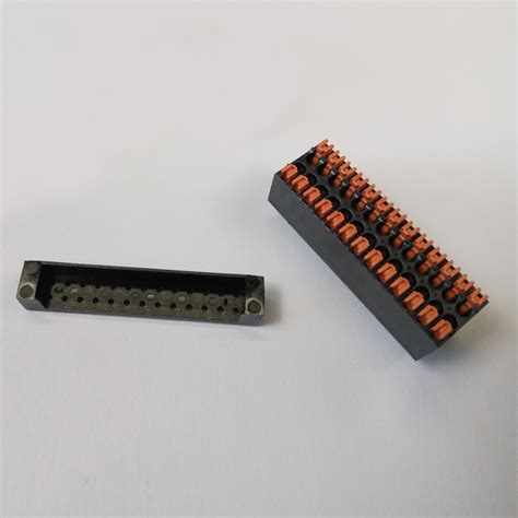 Terminal Block Screwless Connectors に対する画像結果