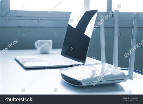 Laptop Modem に対する画像結果