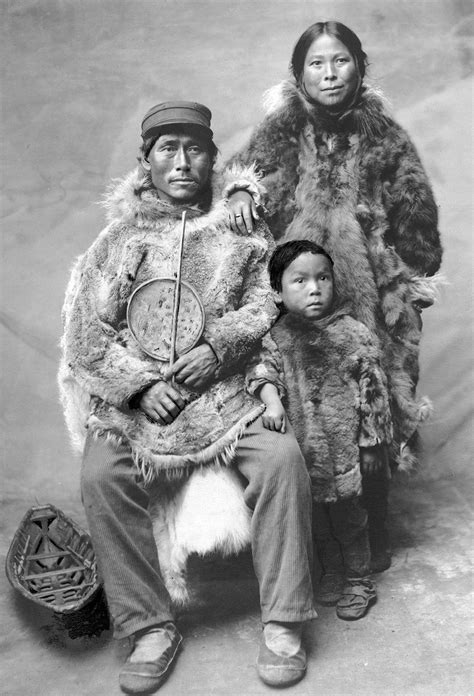 Afbeeldingsresultaten voor Canadian Inuits