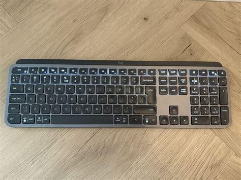 Image result for Logitech MX Keys Unifying