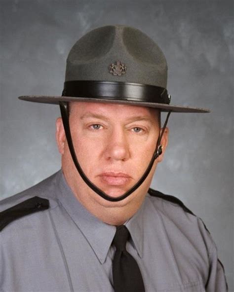 Afbeeldingsresultaten voor Roblox State Trooper Hat
