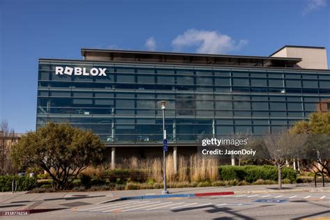 Toradh íomhá ar Roblox HQ Inside
