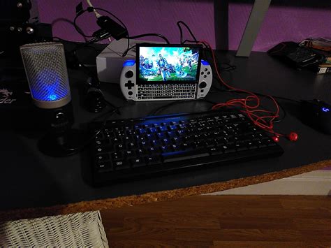 Toradh íomhá ar Horrible PC Setups