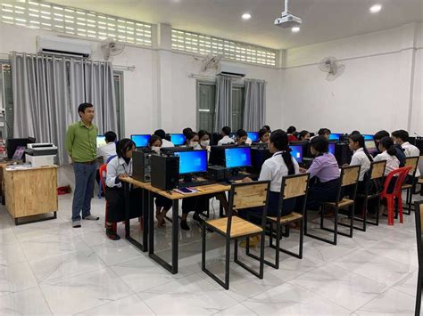 Image result for Lake Forest High School Computer Lab