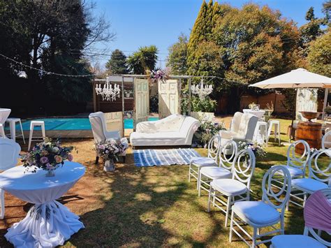 Private Function | Cocktail Events & Glass Tables