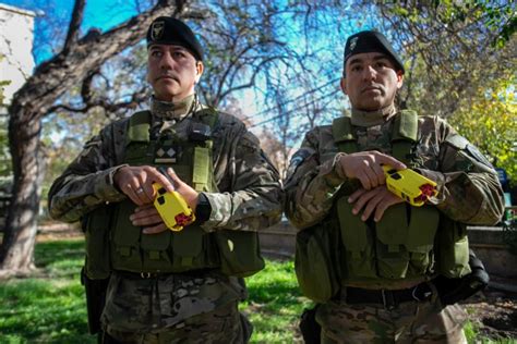 Afbeeldingsresultaten voor Embassy Taser Riot Control