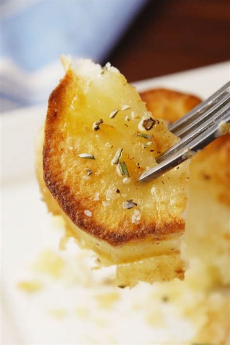 Toradh íomhá ar Potato Cod in Fishing Line