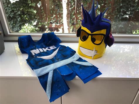 Roblox Character Costume に対する画像結果