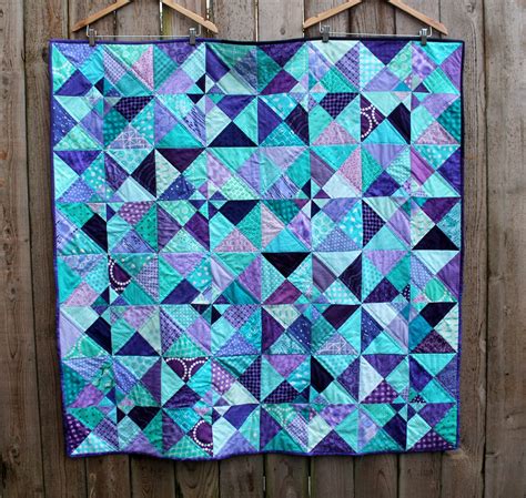 Pinwheel Quilt Border ਲਈ ਪ੍ਰਤੀਬਿੰਬ ਨਤੀਜਾ