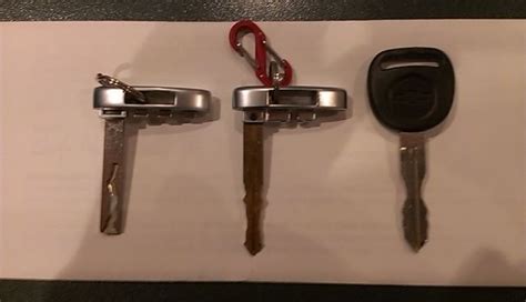 C7 Corvette Key Programming Instructions に対する画像結果