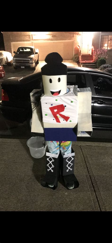 Roblox Character Costume に対する画像結果