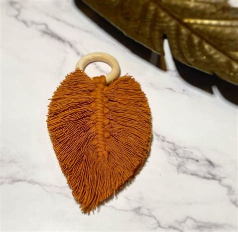 Macrame Feather Frame に対する画像結果