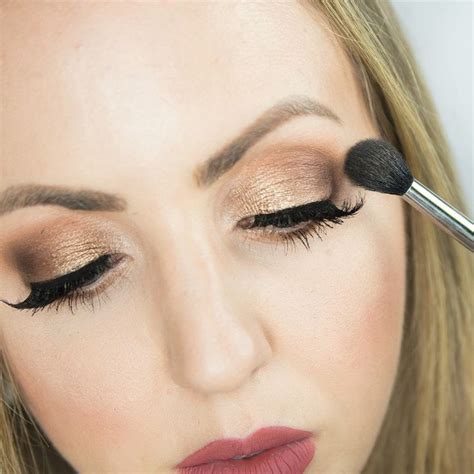 Step by Step Eyeshadow Tutorial に対する画像結果