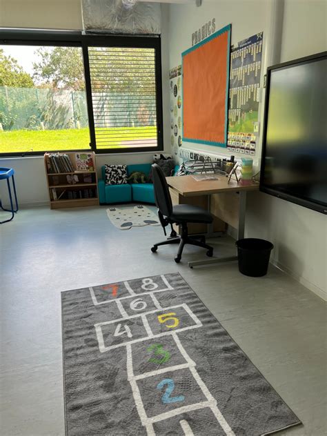 Unity Academy Reception Area に対する画像結果