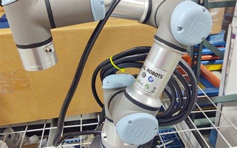 Universal Robot Controller に対する画像結果