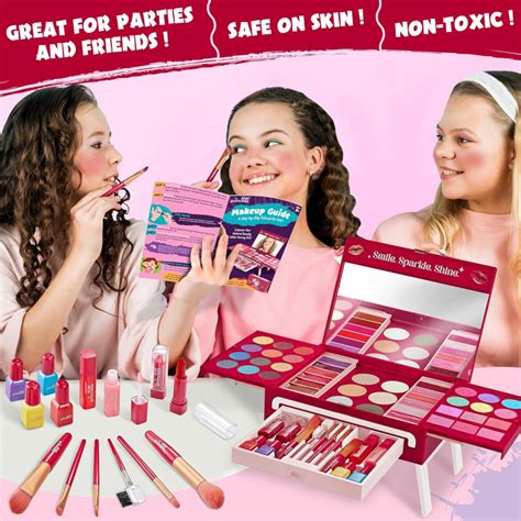 Résultat d’images pour Girls Makeup Set