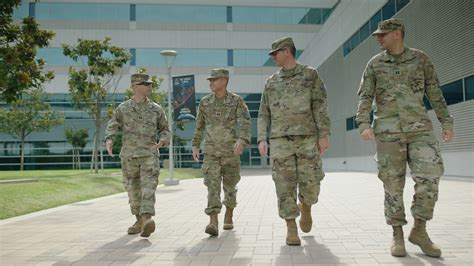 Afbeeldingsresultaten voor Space Force Guardian Uniform