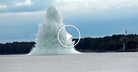 Big Bombs Exploding ପାଇଁ ପ୍ରତିଛବି ଫଳାଫଳ