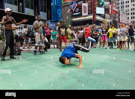 Dancing Square Dance に対する画像結果