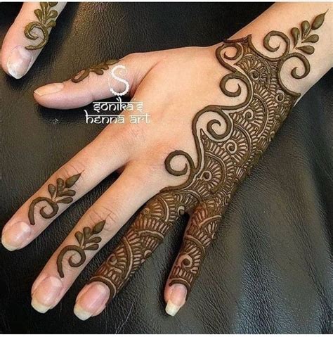 Keffiyah Henna Design に対する画像結果