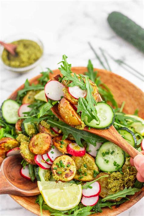 Toradh íomhá ar Potato Cod in Fishing Line