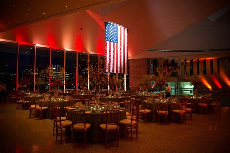 Toradh íomhá ar National Constitution Center Inside