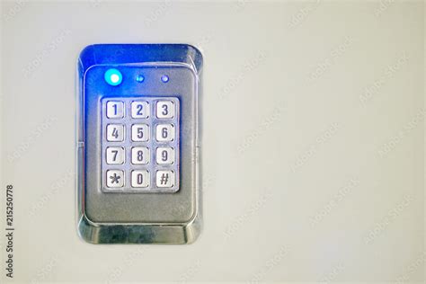 Keypad Code Pressure に対する画像結果