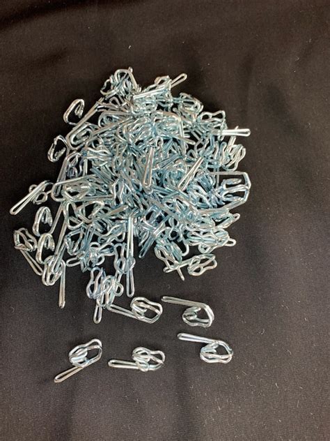 Classy Curtain Hooks に対する画像結果