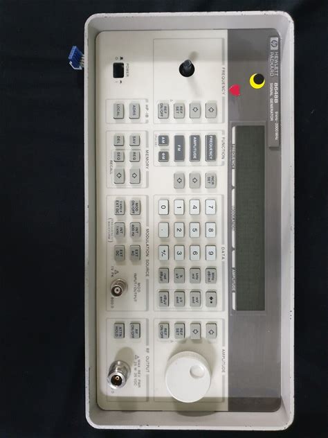 Keysight Hp Agilent 8648B Signal Generator Frequency 9 Khz-2Ghz