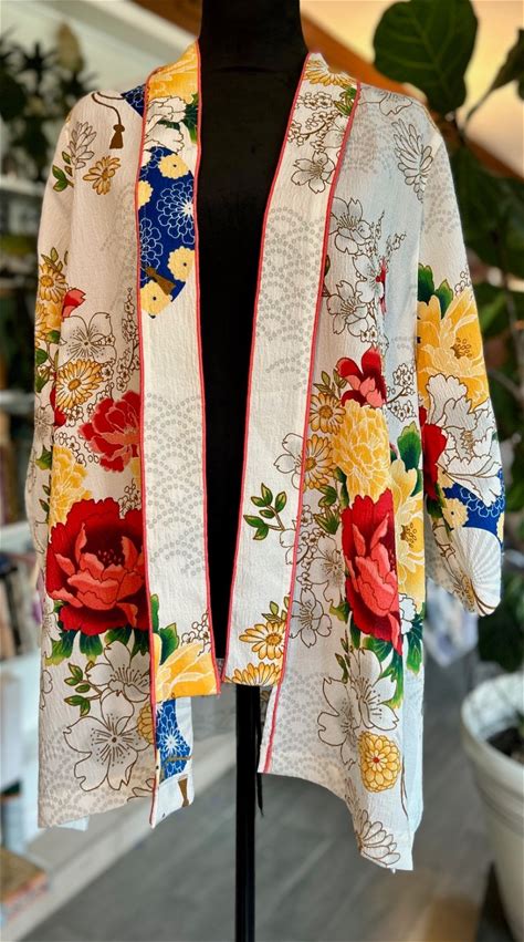 Met Opera Shop Kimono NWT Sz L New