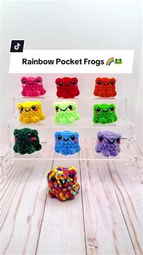 need an emotional support pocket frog? luckily they come in an array of colors (wait for the end for a surprise twist) 🌈🐸 pattern by: @Lecromi #crochettok #amigurumi #handmade #crochetfrog #frogcore