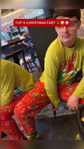 Top 9 Funny Christmas Fart Moments