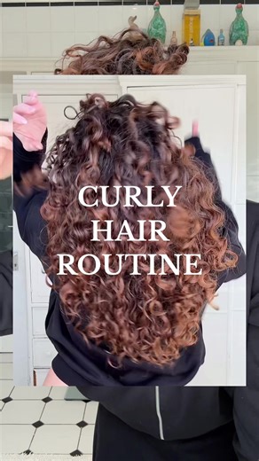 Curly Hair Routine: Discover the Best Techniques