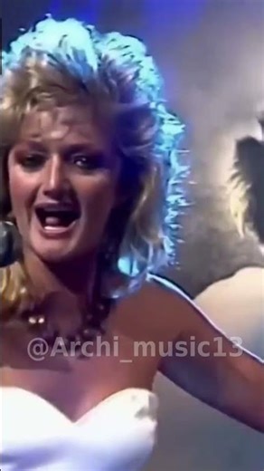 Bonnie Tyler – Holding Out for a Hero | Iconic Pop Rock